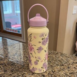 Floral Steel Water Bottle in Cream with Lavender Accents